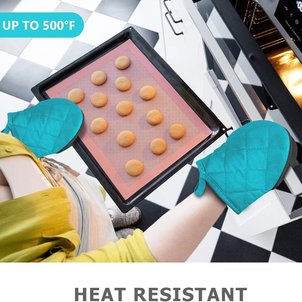 HotGrip – High-Heat Resistant Oven Gloves