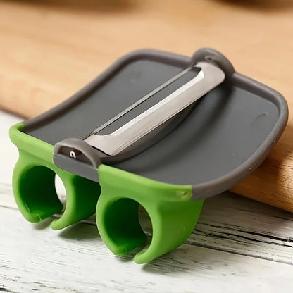 Peelist – Non-Slip Kitchen & Camping Peeler