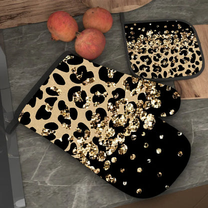 Thermora – Art Theme Heat Resistant Oven Gloves Set