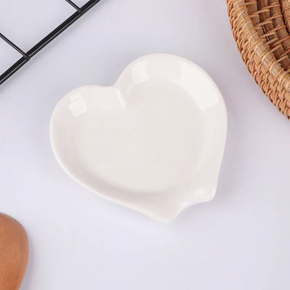 Lovesta – Heart Shaped Ceramic Spoon Rest