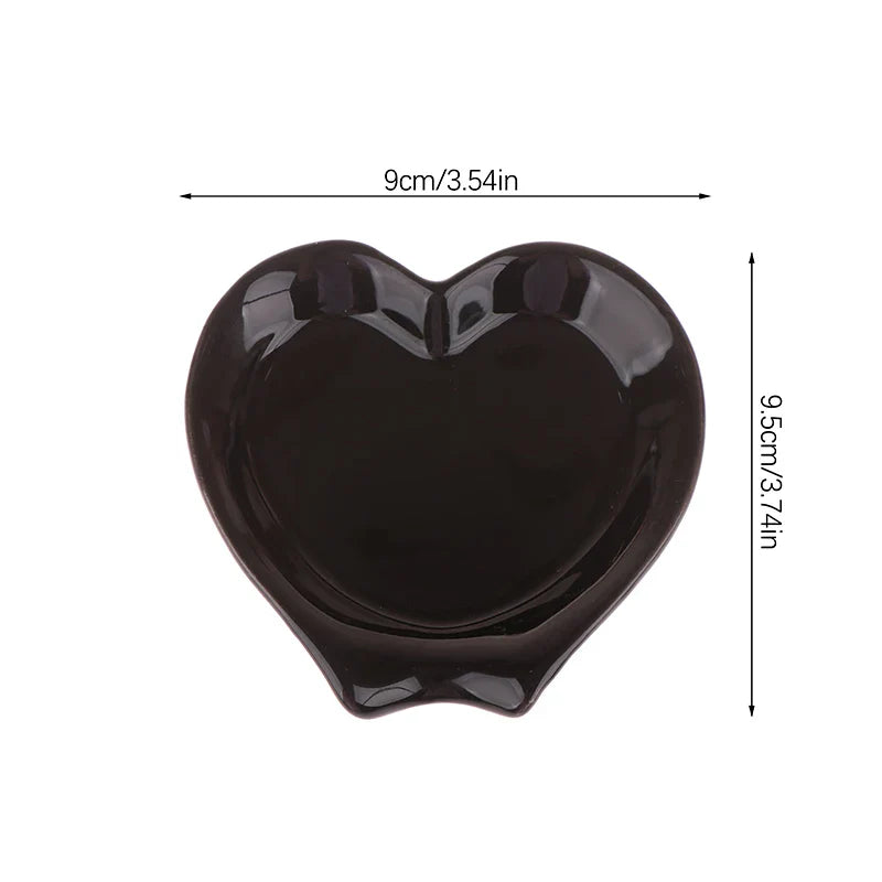 Lovesta – Heart Shaped Ceramic Spoon Rest