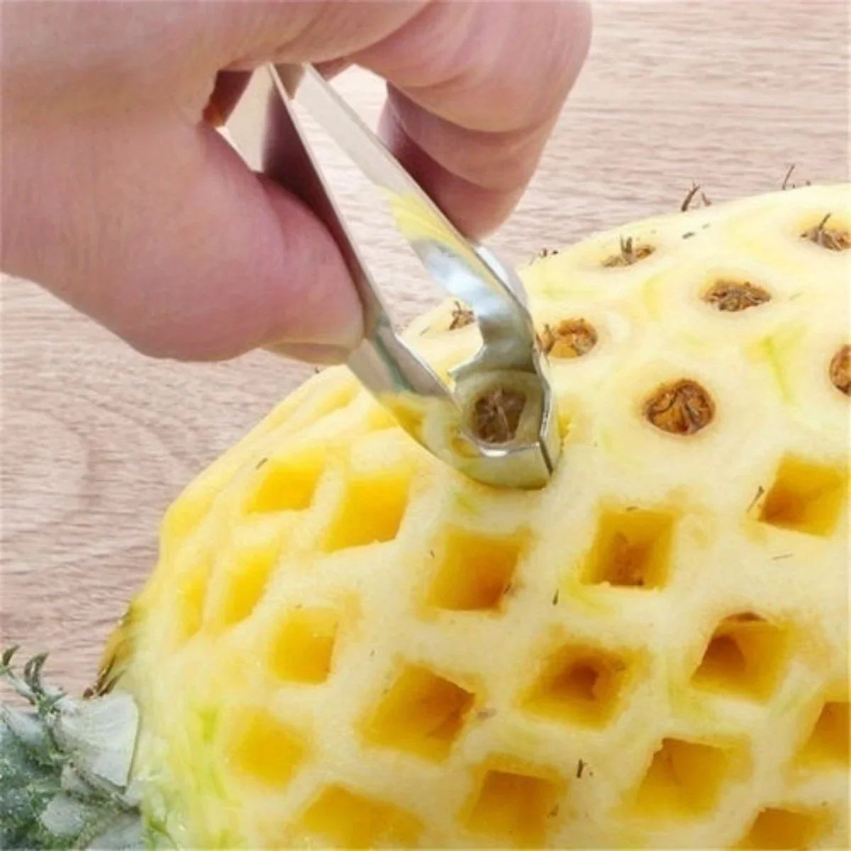 PineClenz – Stainless Steel Pineapple Eye Remover Tool