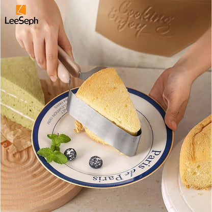 LeeSeph– Triangular Stainless Steel Cake Slicer