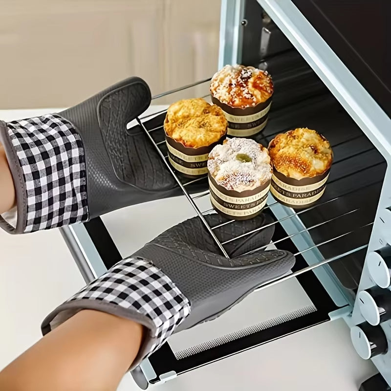 HeatGrip – Silicone Oven Mitts