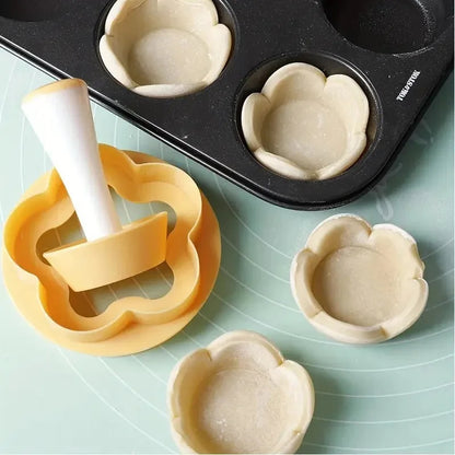 BakeBloom – Pastry Dough & Flower Cutter Set