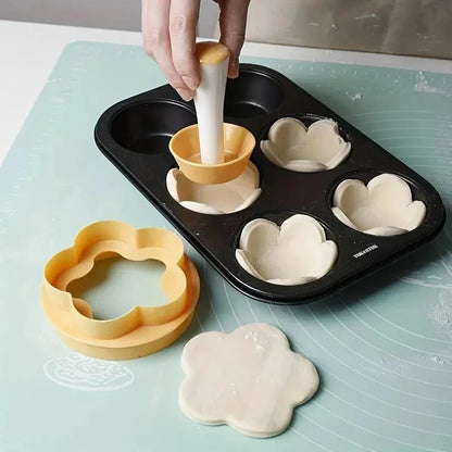 BakeBloom – Pastry Dough & Flower Cutter Set