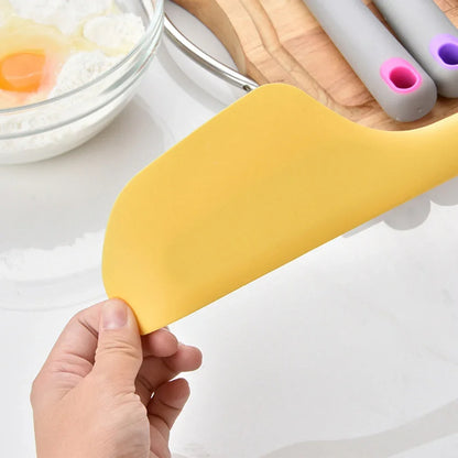 BakeHelp – Large Silicone Baking Spatula