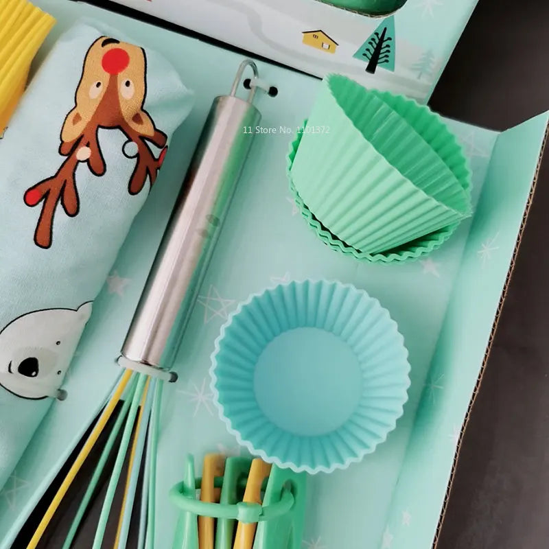 SweetBake – 6 Piece Children’s Silicone Baking Set