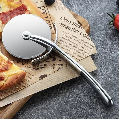 PiezoCut – Stainless Steel Pizza Slicer