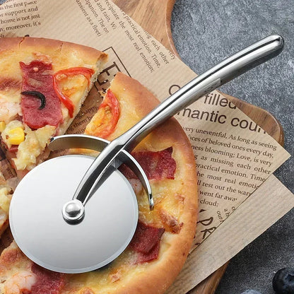 PiezoCut – Stainless Steel Pizza Slicer