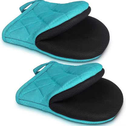 HotGrip – High-Heat Resistant Oven Gloves
