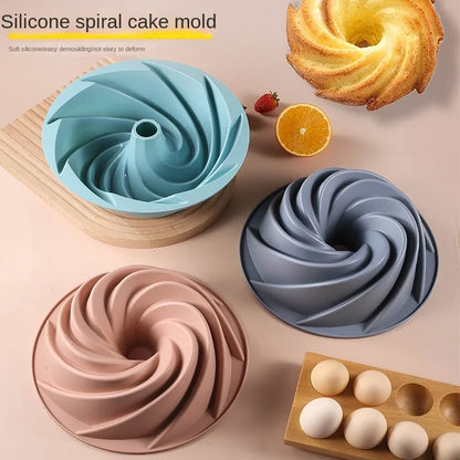 AeroBake – Silicone Chiffon & Savarin Cake Mold
