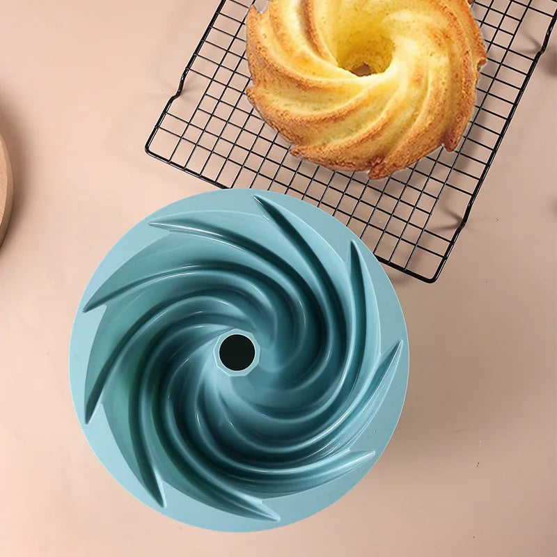 AeroBake – Silicone Chiffon & Savarin Cake Mold