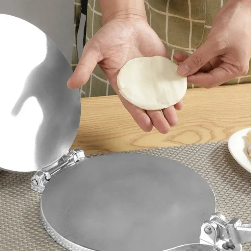 TortaCrafter – Premium 20cm Aluminum Tortilla Press