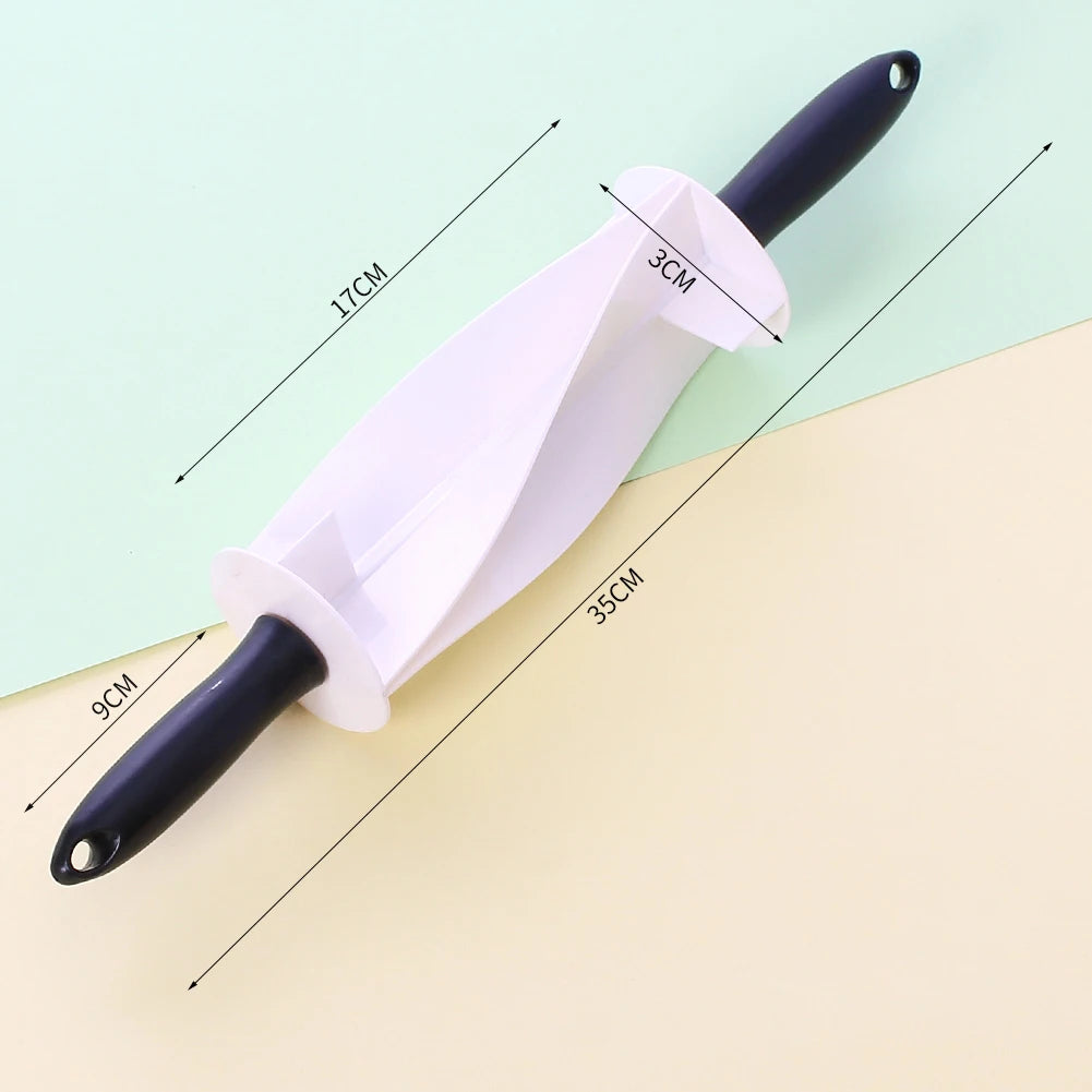 DoughGlide – Croissant & Pastry Rolling Cutter