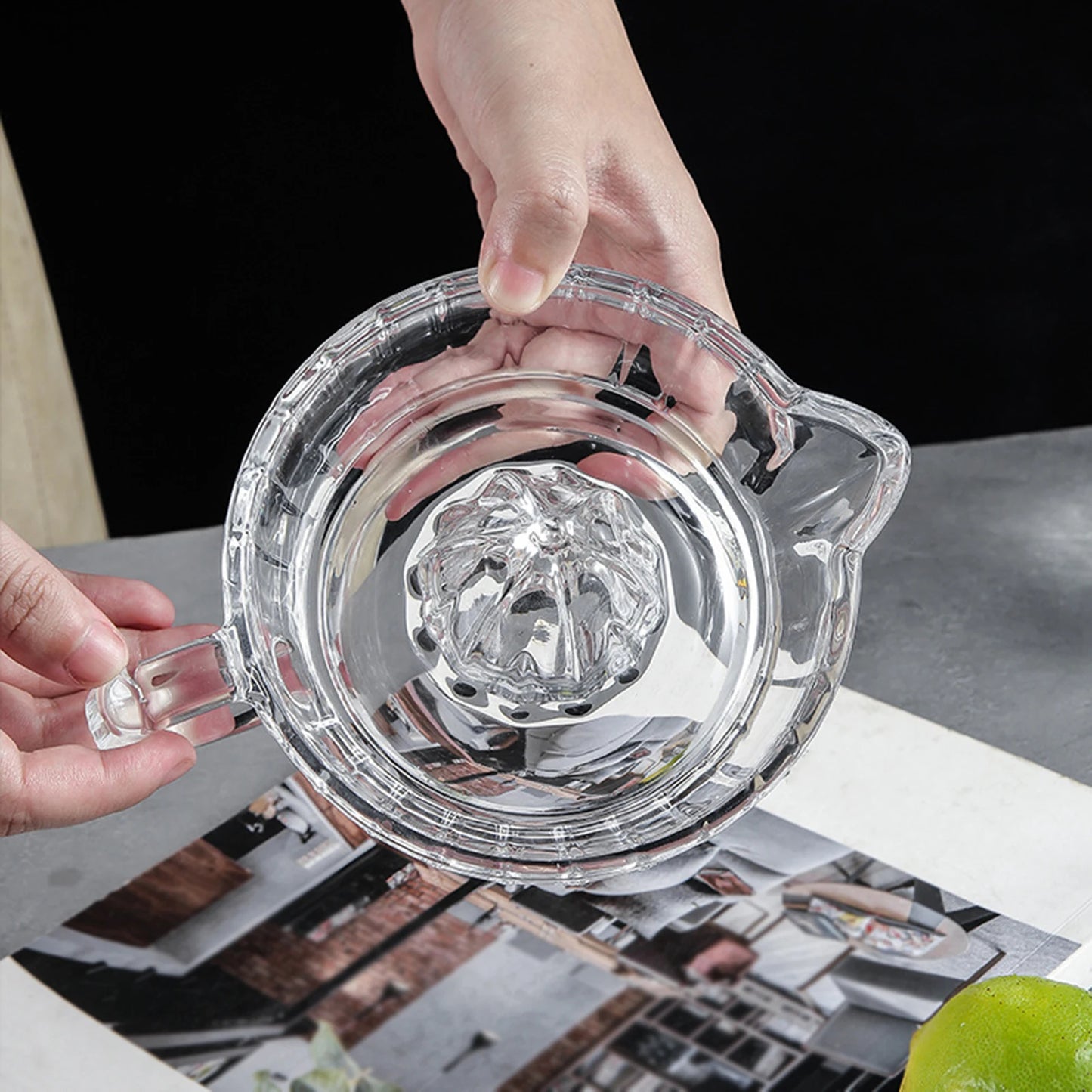 Citrava – Manual Glass Fruit Juice Squeezer