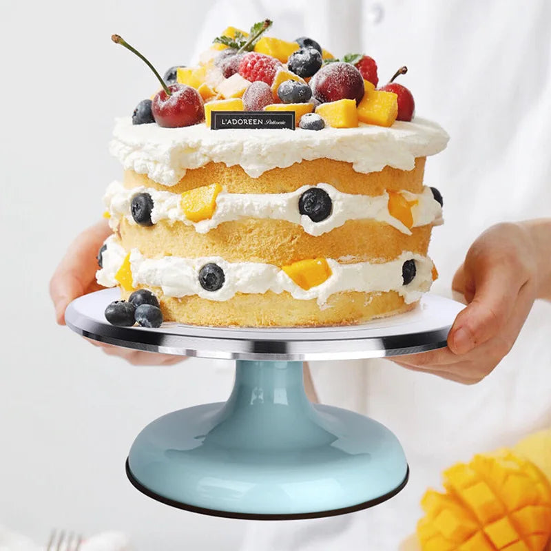 Turnivor – 10 Inch Aluminum Cake Decorating Turntable Set