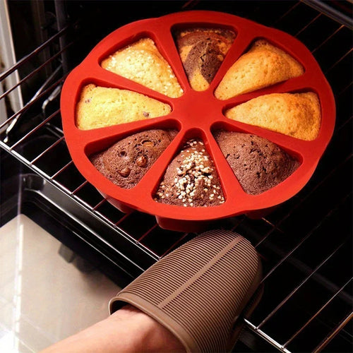 TriBakes – Silicone Triangle Cake Mold Kit